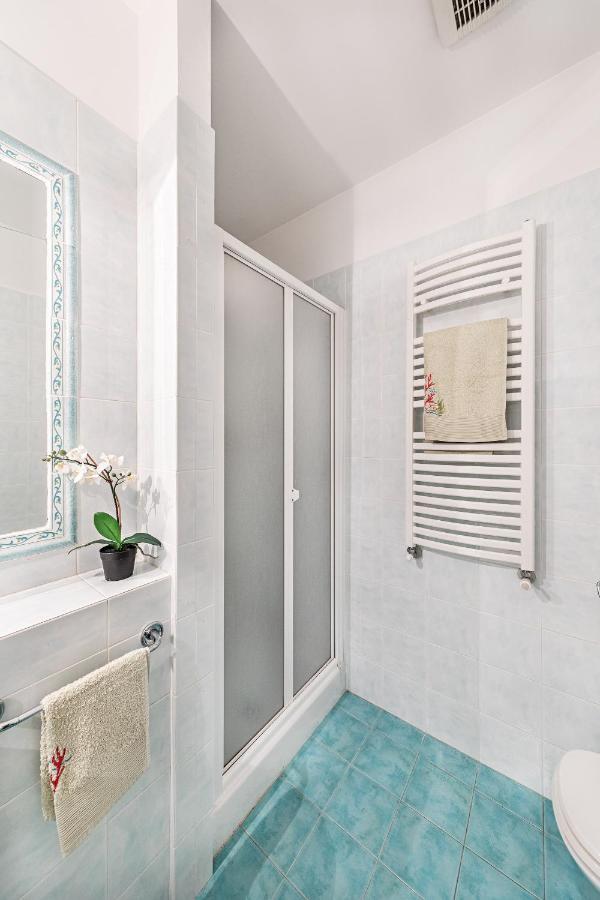 Appartement Gaudio Flat Near Ariston Theater By Wonderful Italy à San Remo Extérieur photo